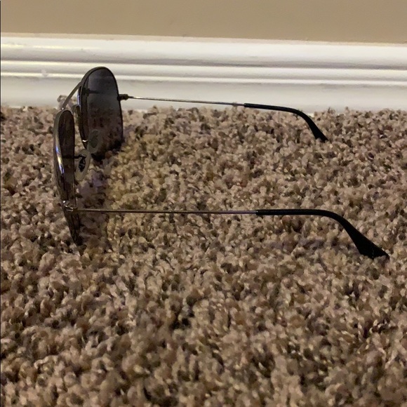 Ray-bans sunglasses - Picture 5 of 5